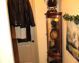 Need a stylish coat for cold weather? We have them! All kinds. Men's and Ladies. Leather and wool