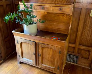 Antique dry sink