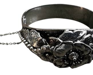 Vintage Whiting Davis Bangle Bracelet