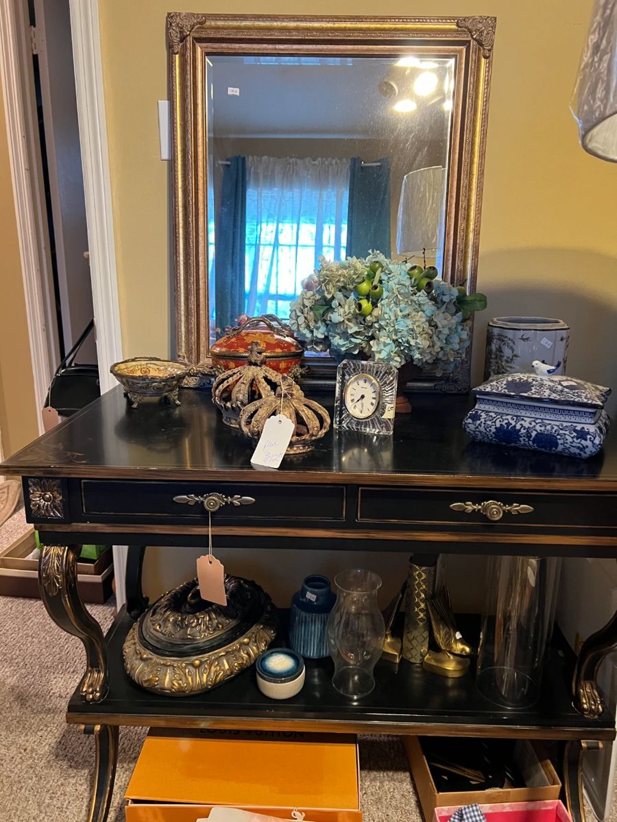 Designer Foyer Table and accessories, Mirror
