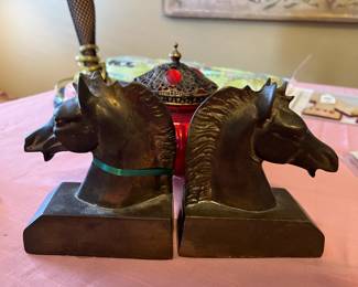 Horse bookends