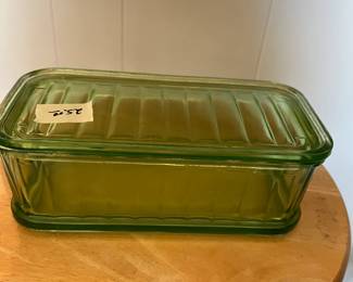 Uranium Green Glass Refrigerator Dish w/lid