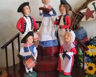 Bryers' Choice Carolers Patriots Collection