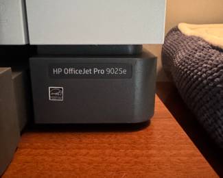 HP OfficeJet Pro 9025e. Photo 2 of 2.