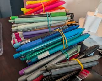 Pens, pencils, lots of office items. 
