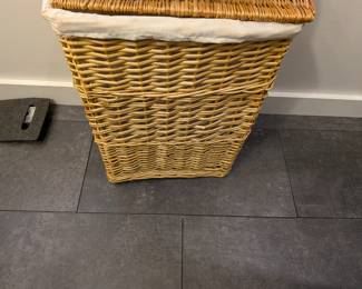 Wicker laundry basket