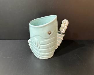 Mud Pie fish shaped wine bottle holder