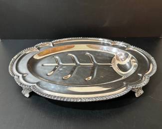 Well and tree platter - perfect for your Thanksgiving turkey