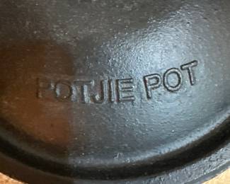 Potjie Pot cast iron kettle
