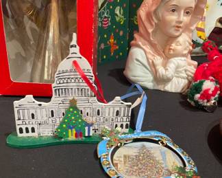 White House & Capitol building ornaments 