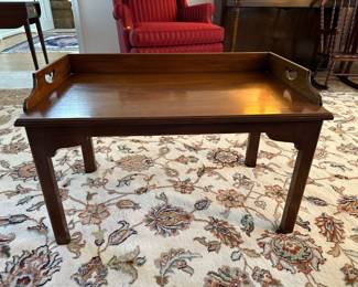 Morganton Mahogany butlers tray-top coffee table