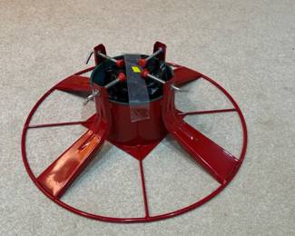 Large, sturdy tree stand