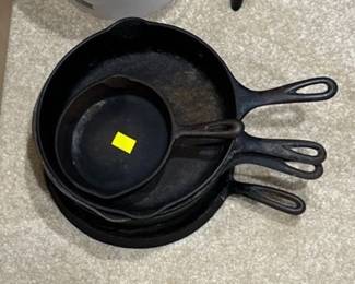 Cast iron frying pans