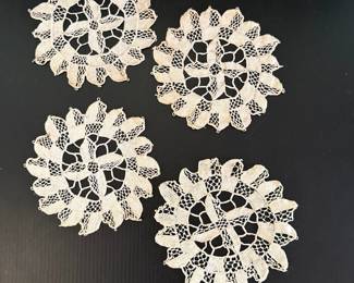 Vtg. coaster doiles