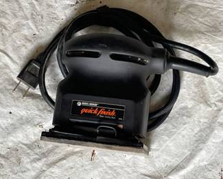 Black and Decker quick finish hand sander