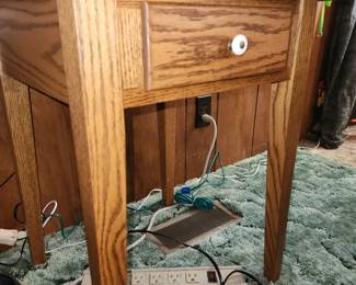 Qty 2 oak end tables