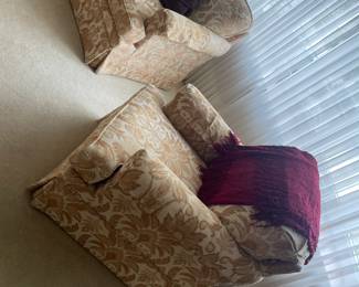 2 Floral Print Clayton Marcus Lazy Boy Brand VTG Armchairs