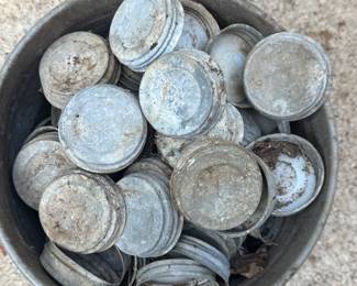 Zinc ball jar lids
