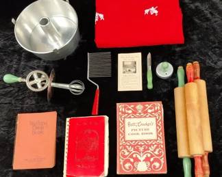 Vintage Christmas Kitchen Set