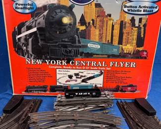 Vintage Lionel New York Central Flyer Train Set