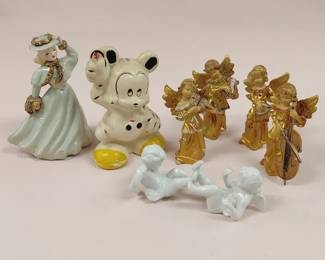 Magpie Figurine Collection