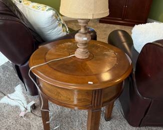 Wooden Side Table, Table Lamp