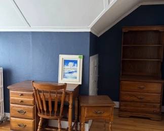 Ians bedroom set