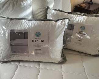 100% White Goose Down