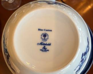 Mottahedeh Dinnerware 8 place setting