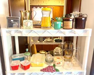 MCM Pyrex refrigerator dishes