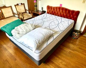 Headboard, mattress, box spring