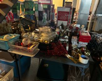 Loads of Misc. Housewares