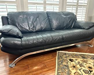 Modern Italian Leather Sofa - Excellent Condition!
