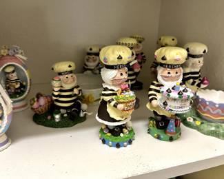 Collectibles - Hershey's Figurines