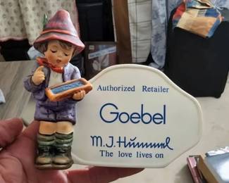 WST003 Porcelain Figurine: "The Love Lives On" from GOEBEL. Designed By M.J. Hummel.