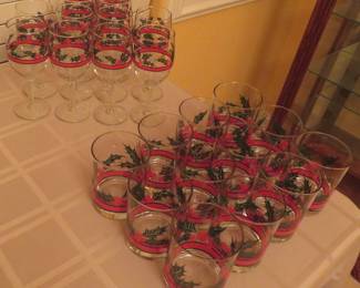 Holly glassware