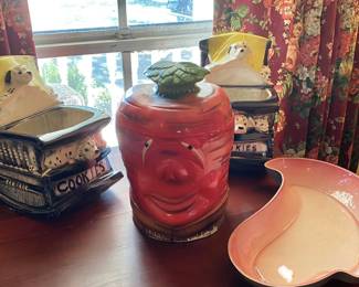 Vintage cookie jars