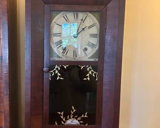 Ogee clock