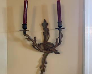 Wall sconce