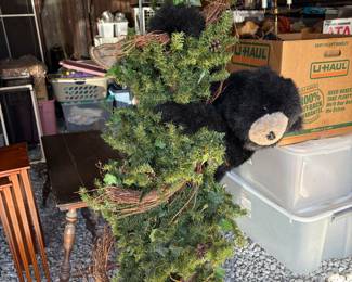 Henhouse teddy bear Christmas Tree
