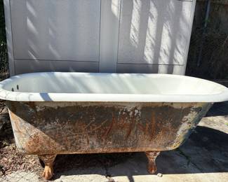 Claw foot porcelain bathtub