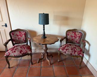 Lovely chairs. Like new! 