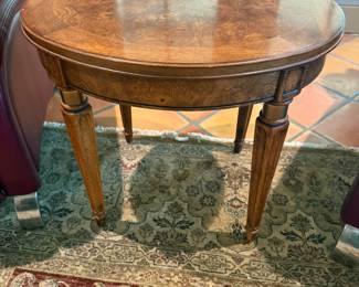 Nice round side table