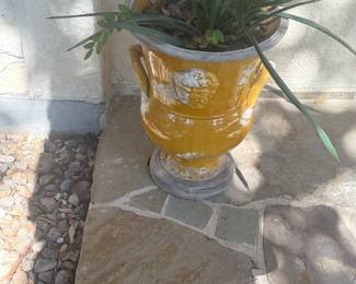 Bright urn.