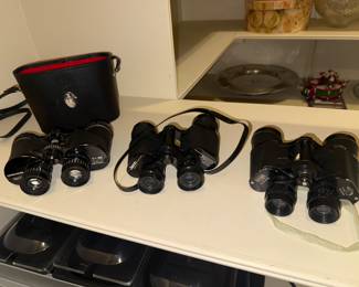 Binoculars. 3 brands.