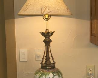 Gorgeous Asian lamp with shade