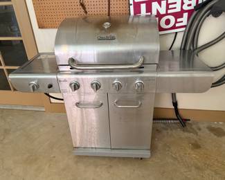 Charbroil Advantage Grill