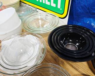 Pyrex Bowl Sets including Black & Clear Combo