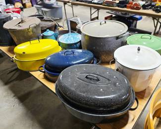 Enamel Ware Pans