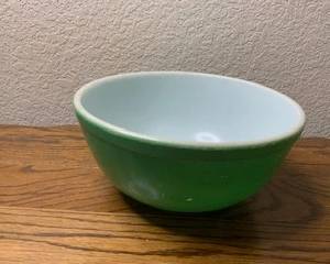 Vintage 1940's Purex Original Primary Color Green Mixing Bowl